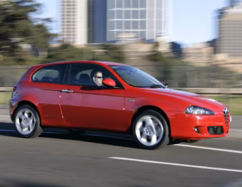 Alfa Romeo 147 3-door [Australia] (937A) '2005–06
