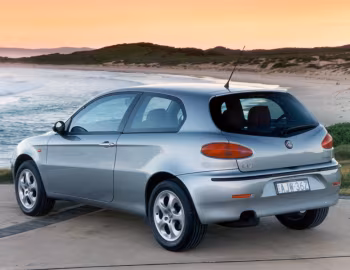 Alfa Romeo 147 3-door [Australia] (937A) '2001–04