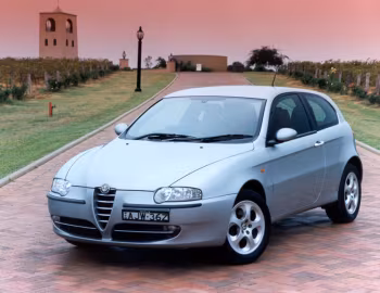 Alfa Romeo 147 3-door [Australia] (937A) '2001–04