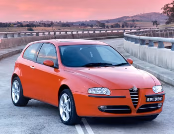 Alfa Romeo 147 3-door [Australia] (937A) '2001–04