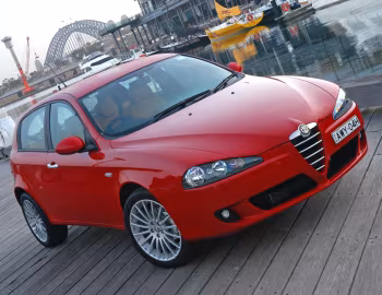 Alfa Romeo 147 5-door [Australia] (937B) '2005–06