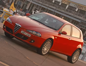 Alfa Romeo 147 5-door [Australia] (937B) '2005–06