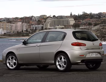 Alfa Romeo 147 5-door [Australia] (937B) '2005–06