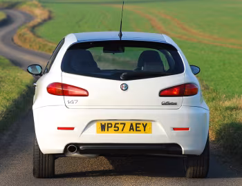 Alfa Romeo 147 Collezione 3-door [UK-spec] (937A) '2008