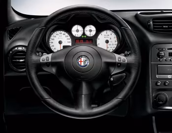 Panneau avant Alfa Romeo 147 "Collezione" 5-door (937B) '2006–07