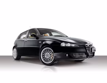 Alfa Romeo 147 Collezione 5-door [UK-spec] (937B) '2007