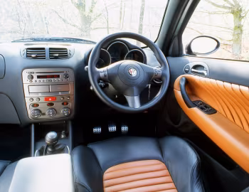 Panneau avant Alfa Romeo 147 GTA [UK-spec] (937A) '2003–05