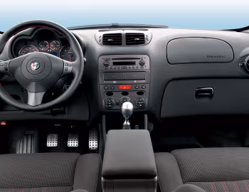 Тарпеда Alfa Romeo 147 Q2 3-door (937A) '2006–08