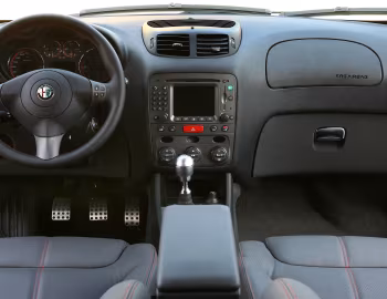 Panneau avant Alfa Romeo 147 Q2 3-door (937A) '2006–08