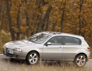 Alfa Romeo 147 Q2 5-door (937B) '2006–10