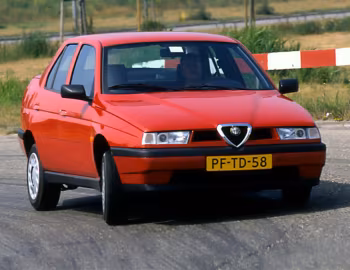 Alfa Romeo 155 (167) '1995–97