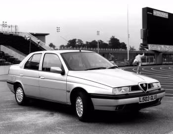 Alfa Romeo 155 [UK-spec] (167) '1992–93