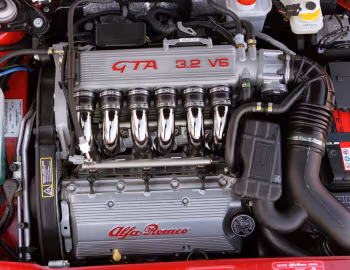 Sous la capuche Alfa Romeo 156 GTA [Australia] (932A) '2002–03