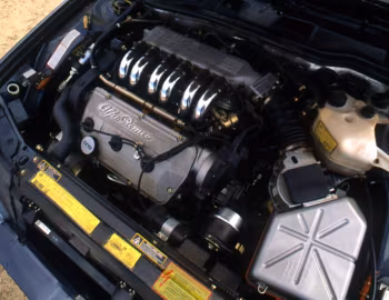 Sous la capuche 1991–93 Alfa Romeo 164 L [North America] '1990–93