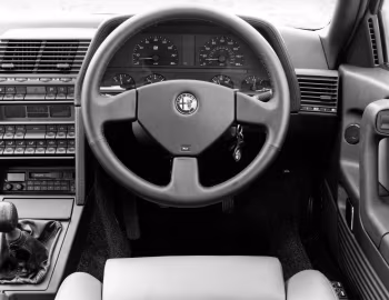 Panneau avant Alfa Romeo 164 Cloverleaf [UK-spec] '1990–92