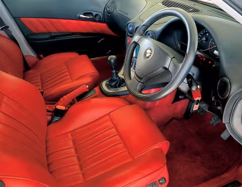 Intérieur Alfa Romeo 166 [UK-spec] (936) '1999–2003