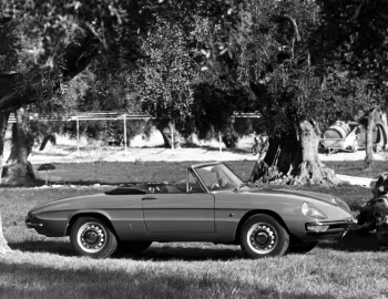 Alfa Romeo 1750 Spider Veloce (105.57) '1967–69