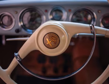 Panneau avant Alfa Romeo 1900 С Coupé Pinin Farina 2 posti '1952–54