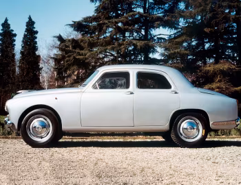 Alfa Romeo 1900 Berlina 5-6 posti '1950–54