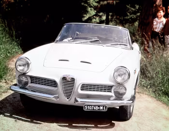 Alfa Romeo 2000 Spider (102) '1958–61