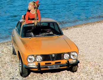 Alfa Romeo 2000 GT Veloce (105.21) '1971–76