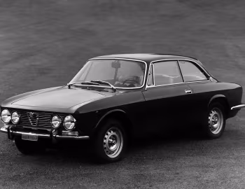 Alfa Romeo 2000 GT Veloce (105.21) '1971–76