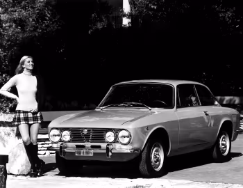 Alfa Romeo 2000 GT Veloce (105.21) '1971–76