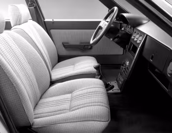 Intérieur Alfa Romeo 33 (905) '1986–90