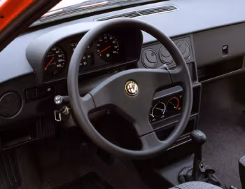 Panneau avant Alfa Romeo 33 (907) '1990–94