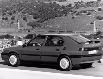 Alfa Romeo 33 Boxer 16V Quadrifoglio Verde (907) '1990–92