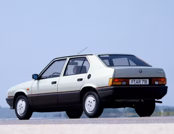 Alfa Romeo 33 Quadrifoglio Oro (905) '1983–86