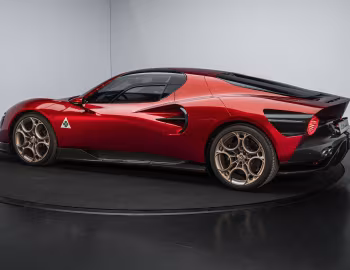 Alfa Romeo 33 Stradale '10.2026