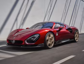 Alfa Romeo 33 Stradale '08.2023