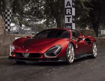 Alfa Romeo 33 Stradale '08.2023