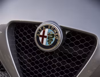 Logo 2015–18 Alfa Romeo 4C [North America] (960) '2014–18