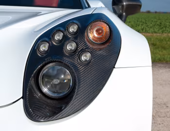Alfa Romeo 4C [UK-spec] (960) '2014–19