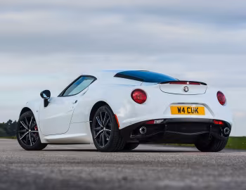 Alfa Romeo 4C [UK-spec] (960) '2014–19