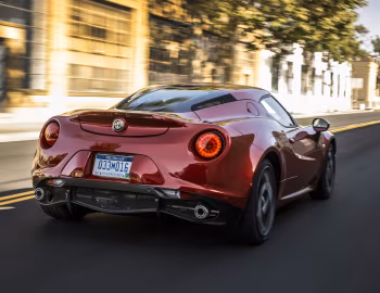 2015–18 Alfa Romeo 4C [North America] (960) '2014–18