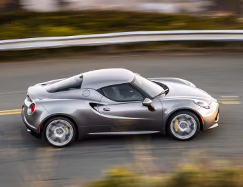 2015–18 Alfa Romeo 4C [North America] (960) '2014–18