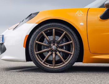 Alfa Romeo 4C Collezione GT "Nicola Larini" (960) '2025
