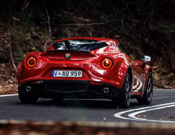 Alfa Romeo 4C "Launch Edition" [Australia] (960) '2015