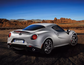 Alfa Romeo 4C "Launch Edition" [Worldwide] (960) '2013–14