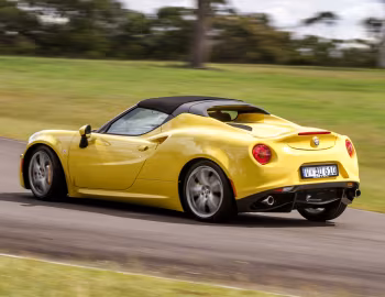 Alfa Romeo 4C Spider [Australia] (960) '2015–19