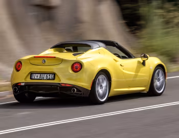 Alfa Romeo 4C Spider [Australia] (960) '2015–19