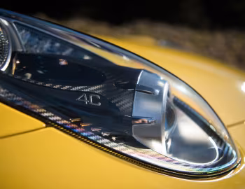 Alfa Romeo 4C Spider [UK-spec] (960) '2015–19