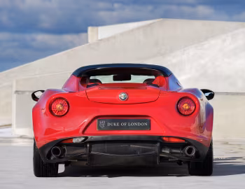 Alfa Romeo 4C Spider [UK-spec] (960) '2015–19