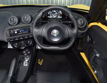 Panneau avant Alfa Romeo 4C Spider [UK-spec] (960) '2015–19