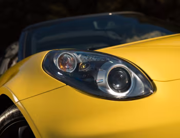Alfa Romeo 4C Spider [UK-spec] (960) '2015–19