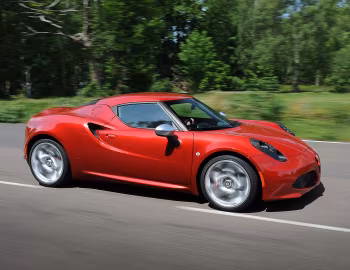 Alfa Romeo 4C [UK-spec] (960) '2014–19
