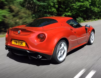 Alfa Romeo 4C [UK-spec] (960) '2014–19